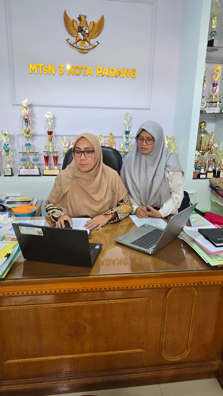 Tok! Data Sah dan Valid, Kepala MTsN 3 Kota Padang Teken BAP EMIS