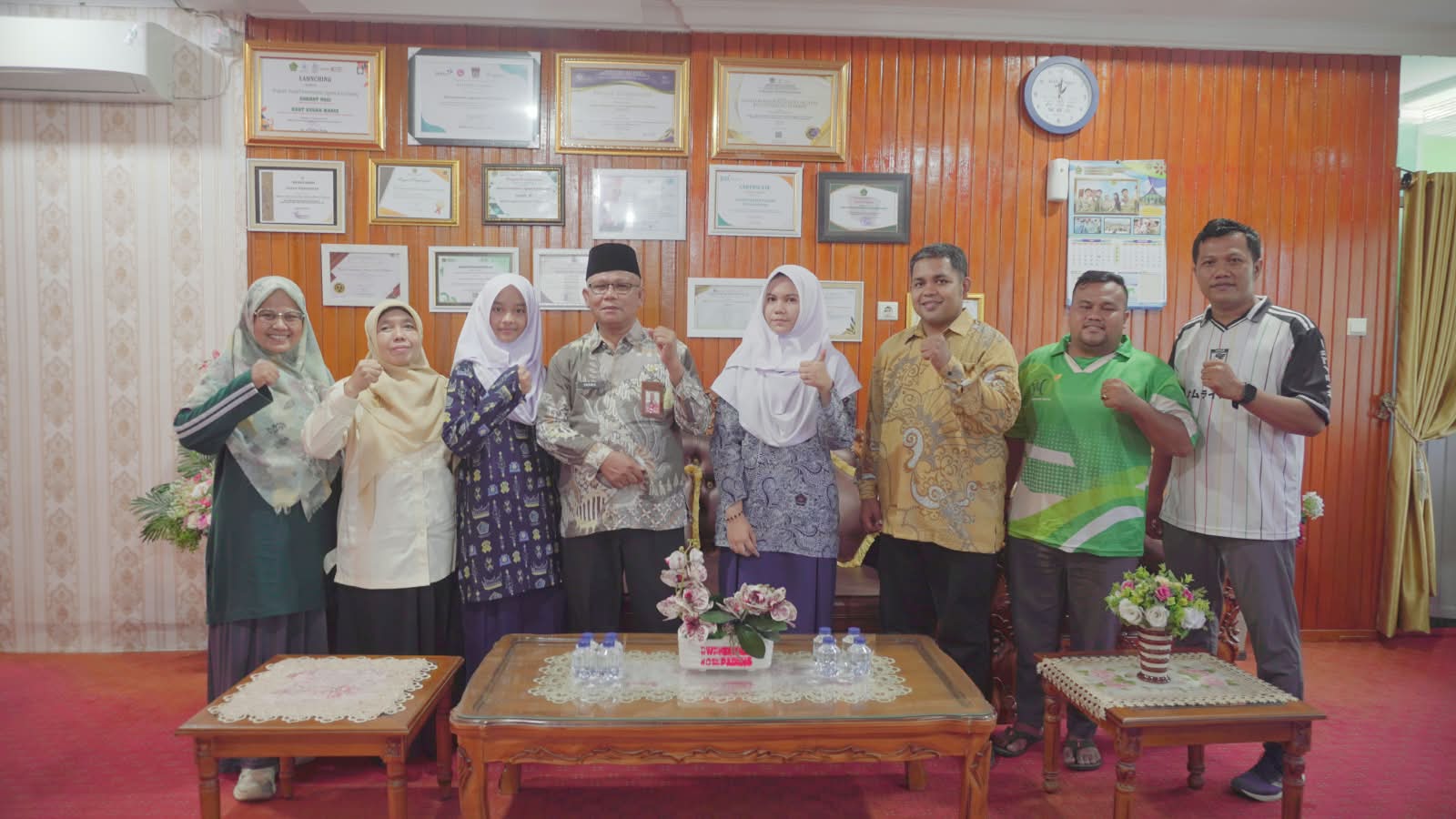 Kakan Kemenag Kota Padang Jadi Narasumber Riset Murid MTsN 3 Kota Padang