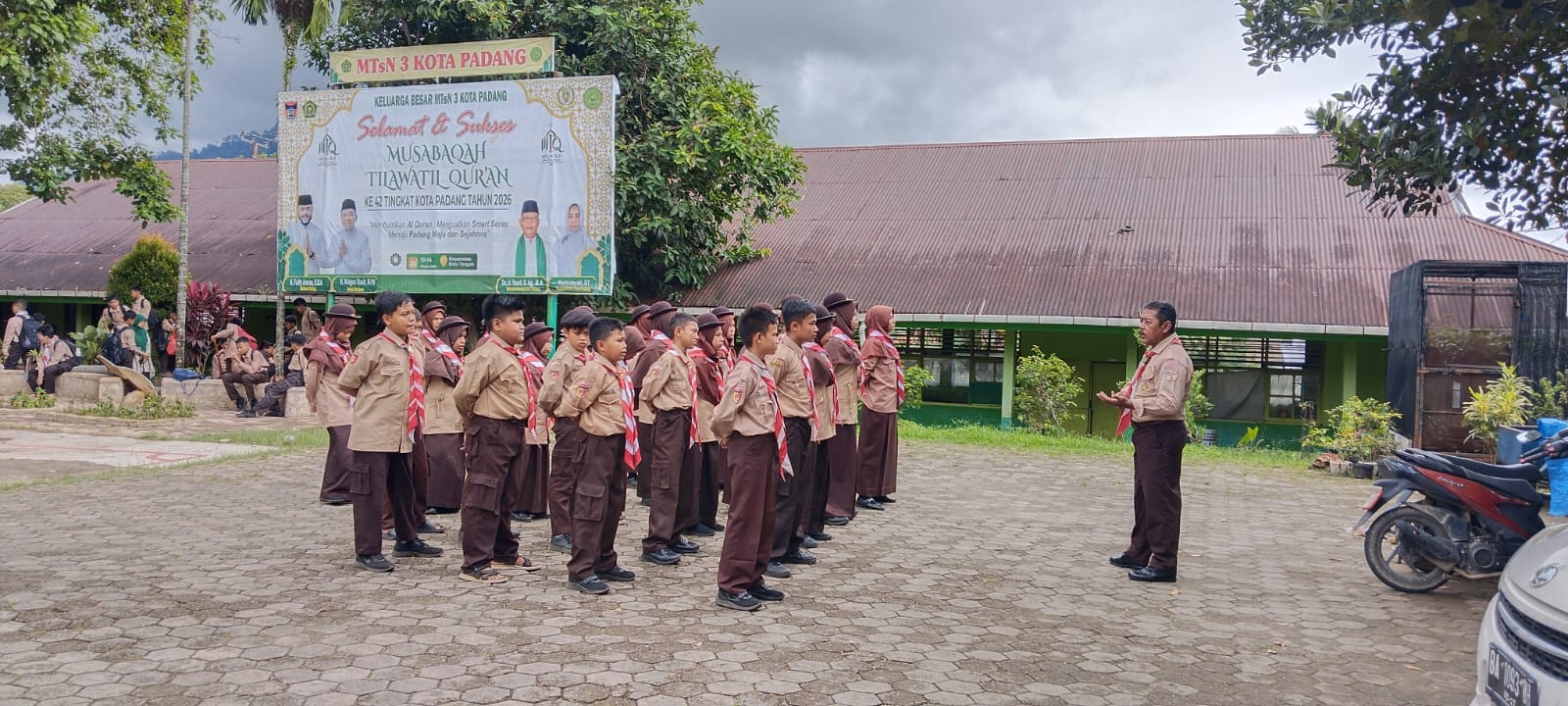 Unjuk Kemampuan dan Kedisiplinan, Anggota Pramuka MTsN 3 Kota Padang Ikuti Seleksi Kemah Madrasah Kota Padang 2026